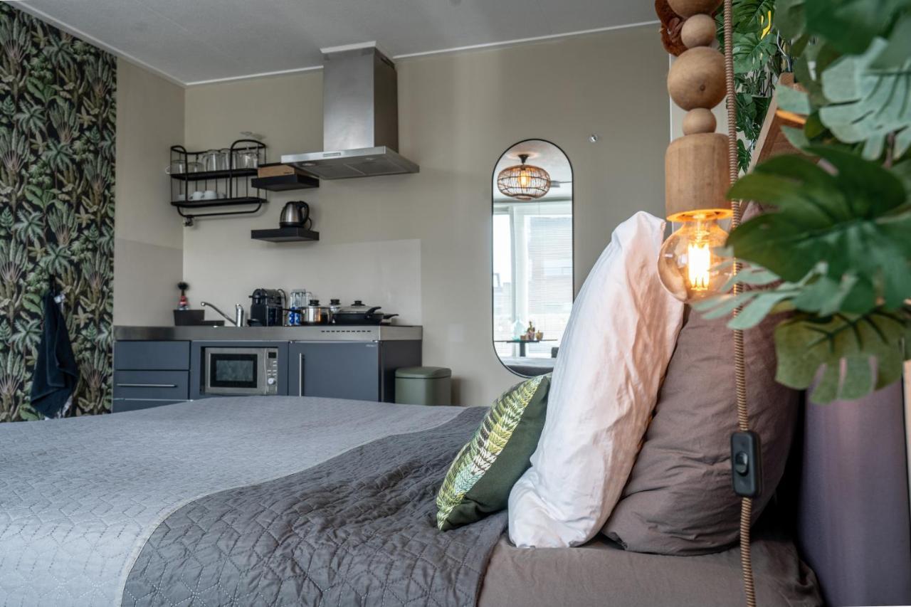 The Lion King - 6 Person Linked Apartment With Roof Terrace Groningen Exterior foto